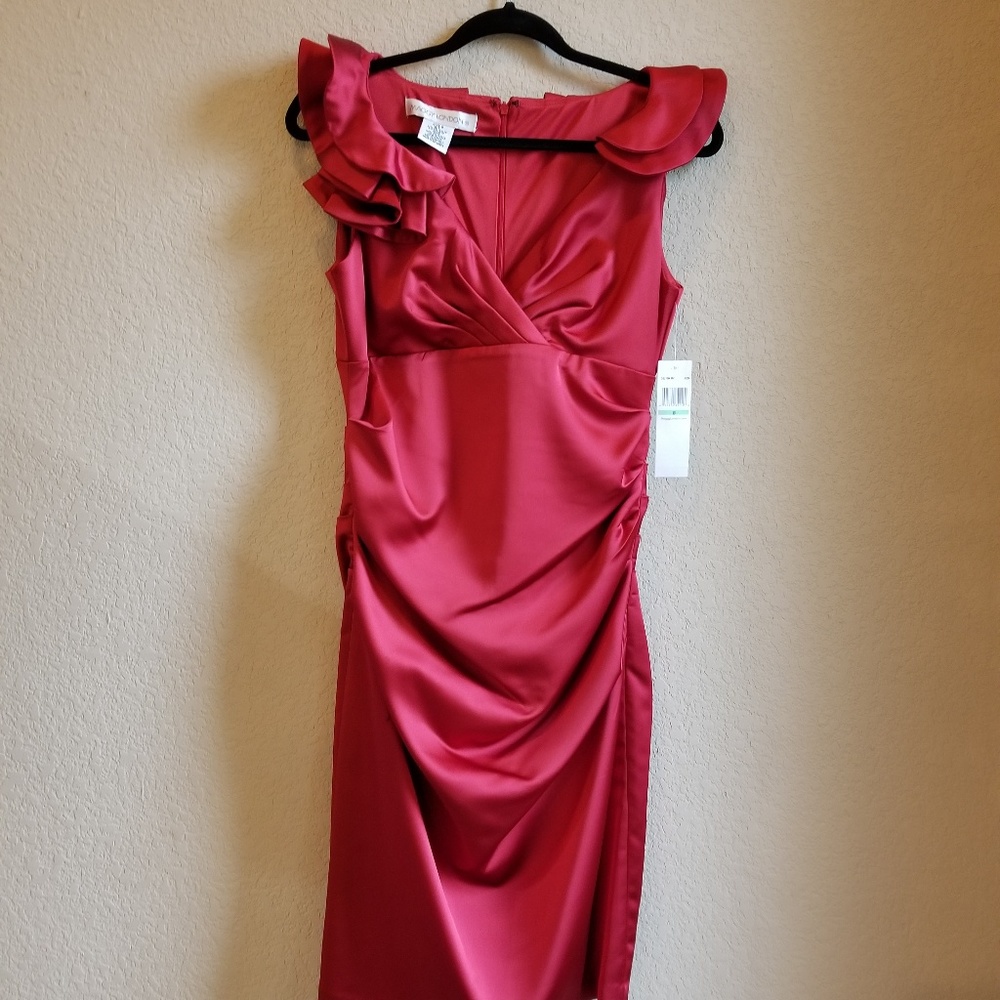 Maggie London red cocktail dress